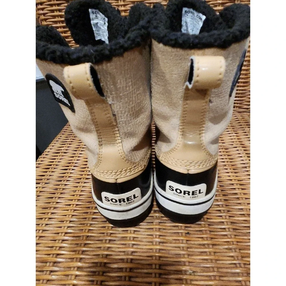 Kids Sorel Snow Boots Tan Black Waterproof‎ Winter Warm Lined Size 8